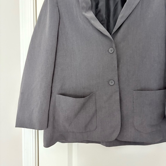 Eddie Bauer Women's Charcoal Blazer - Picture 2 of 7